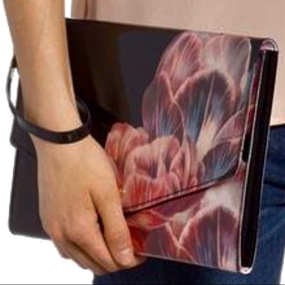 Ted Baker London ‘Tranquility’ Envelope Clutch - Picture 2 of 5